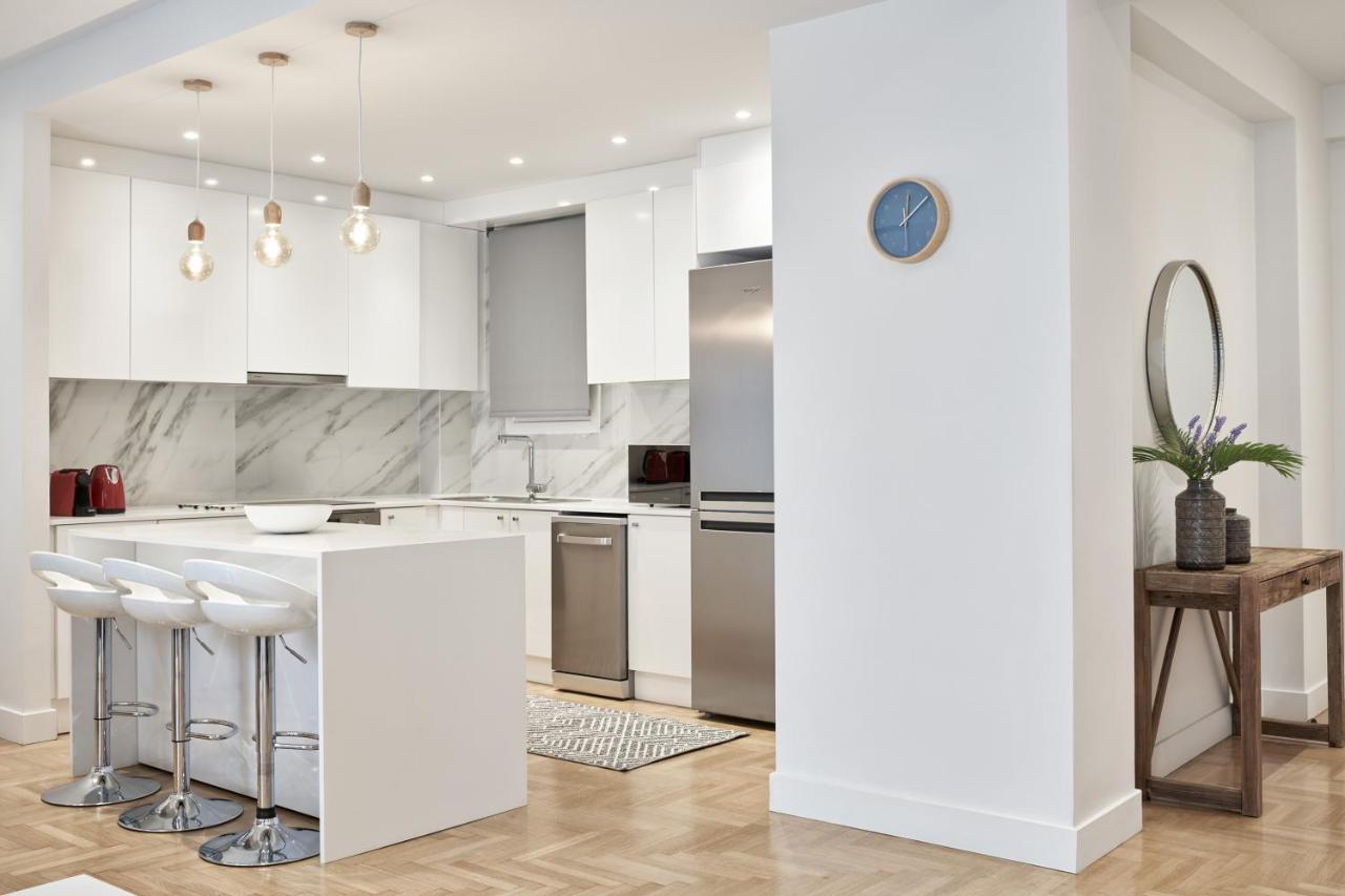 Spacious 2Bd Apt In Prime Location Next To Divani Athens Exterior photo